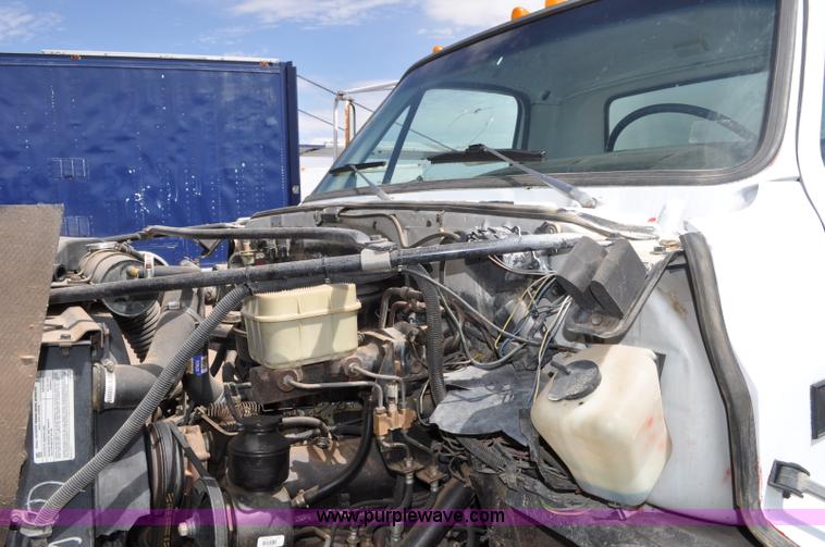 image for item A5975 1986 GMC 7000 fuel truck