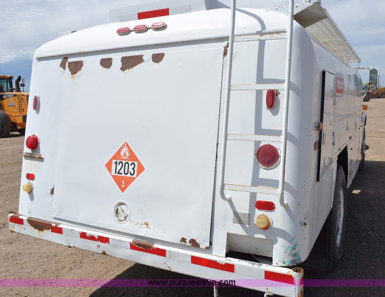 image for item A5975 1986 GMC 7000 fuel truck