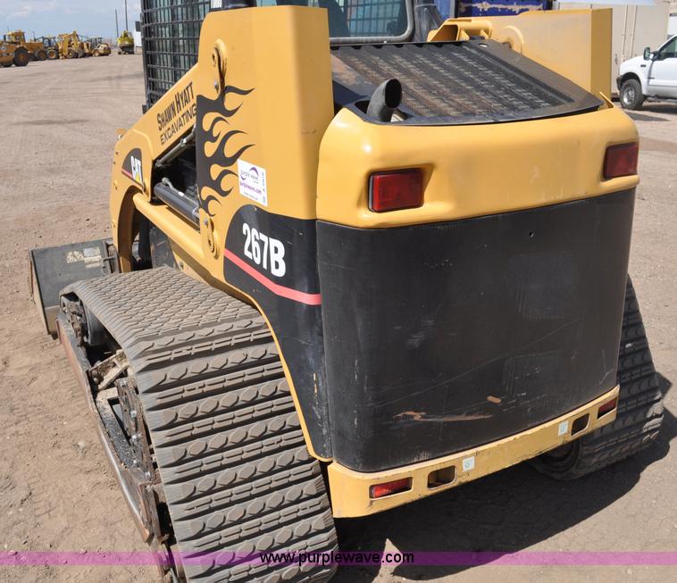 image for item A5976 2005 Caterpillar 267B track skid steer