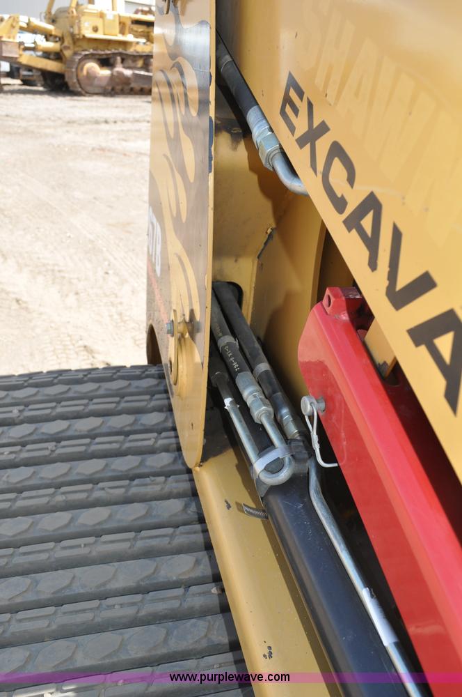 image for item A5976 2005 Caterpillar 267B track skid steer
