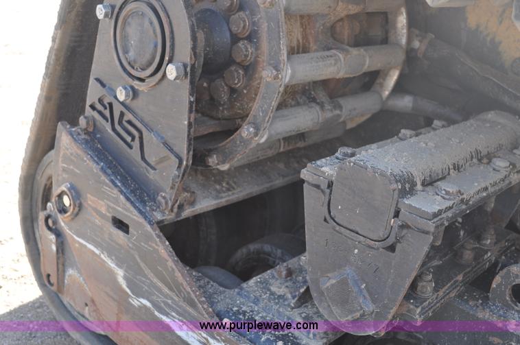 image for item A5976 2005 Caterpillar 267B track skid steer