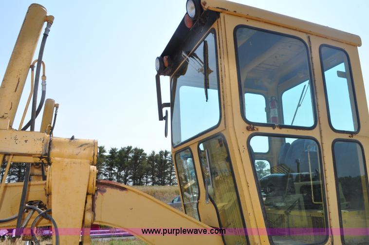 image for item A5977 Galion A550 motor grader