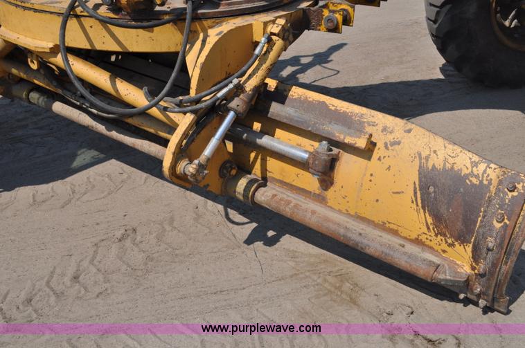 image for item A5977 Galion A550 motor grader