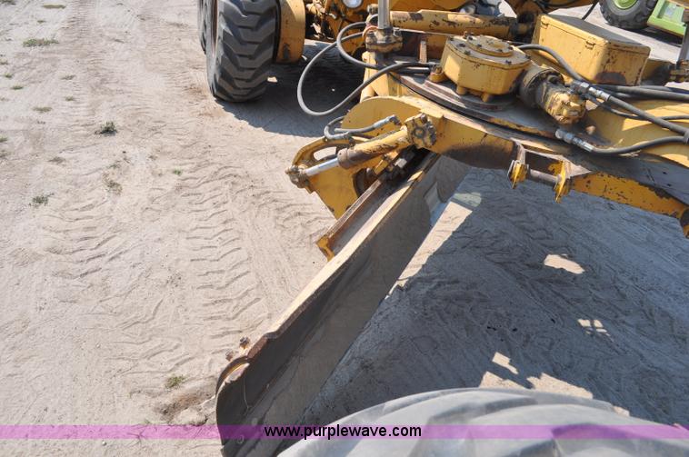 image for item A5977 Galion A550 motor grader