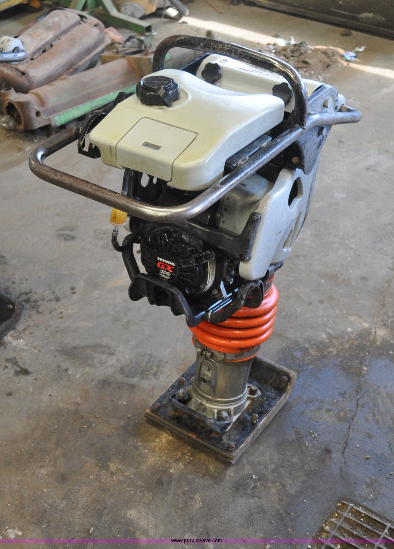 Mikasa MTX70 compactor in Broken Bow, NE Item A5963 sold Purple Wave
