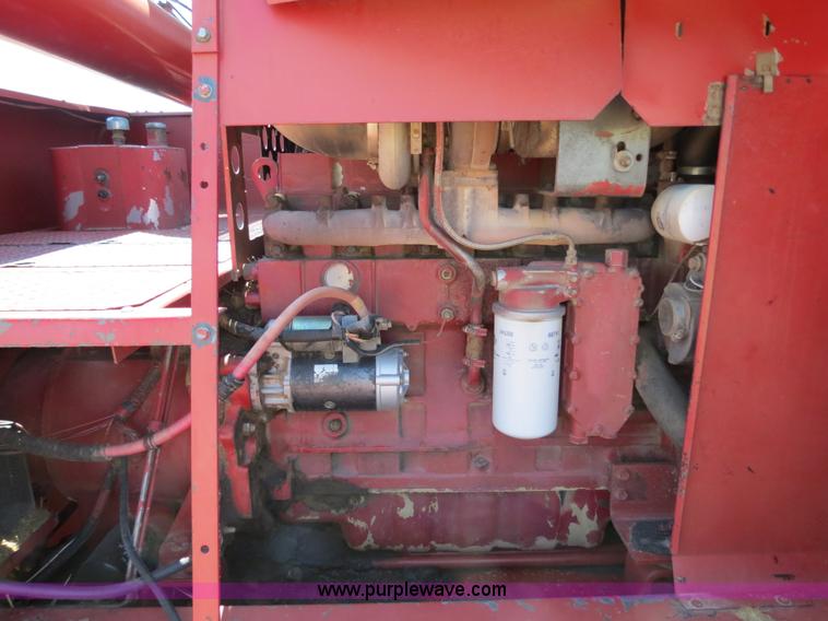 image for item B2462 1993 Case IH 1688 combine