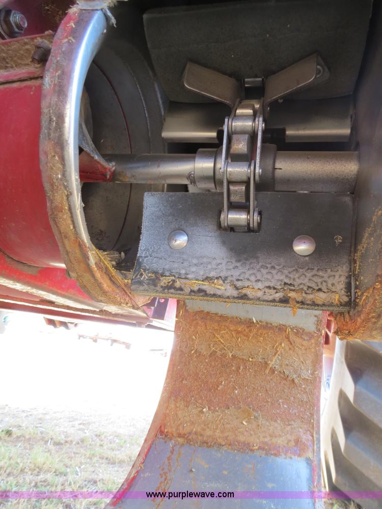 image for item B2462 1993 Case IH 1688 combine