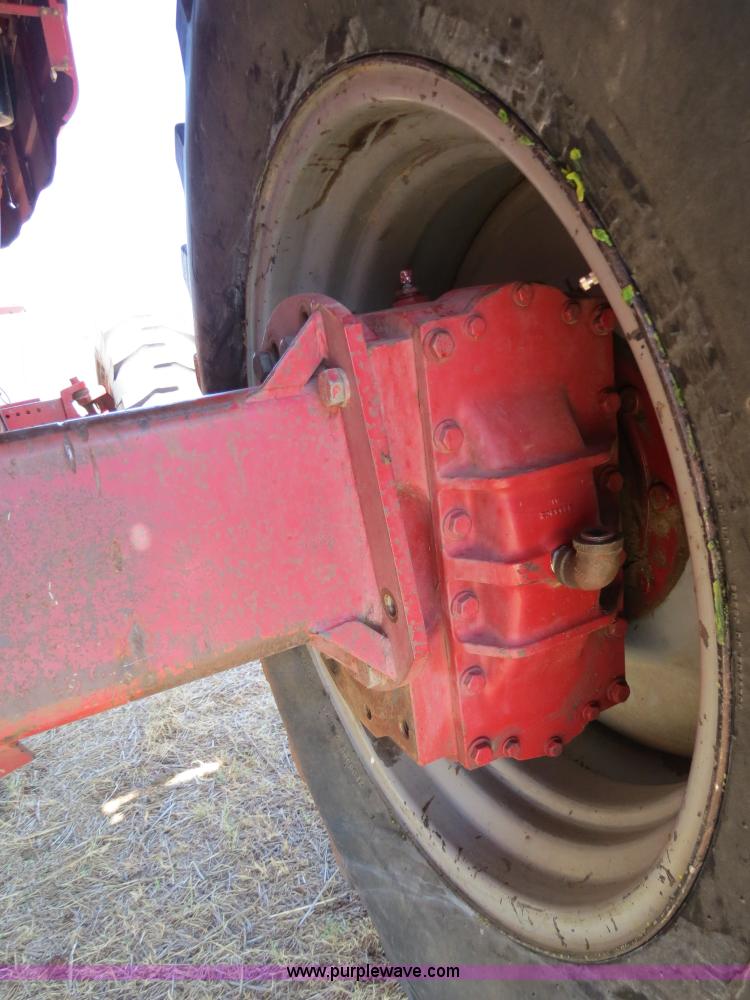 image for item B2462 1993 Case IH 1688 combine