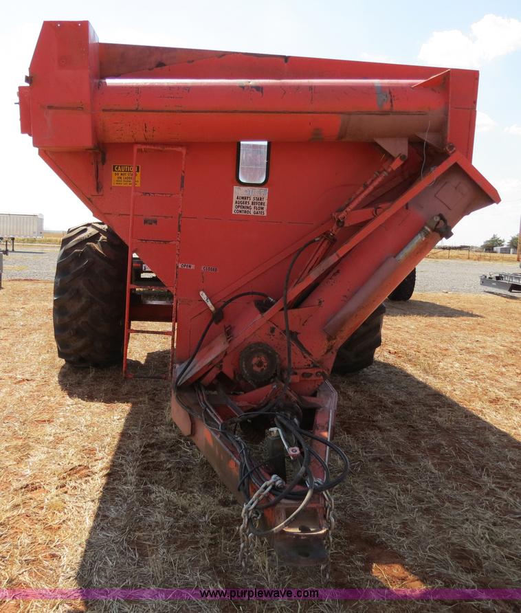 image for item B2466 Killbros 1600 grain cart