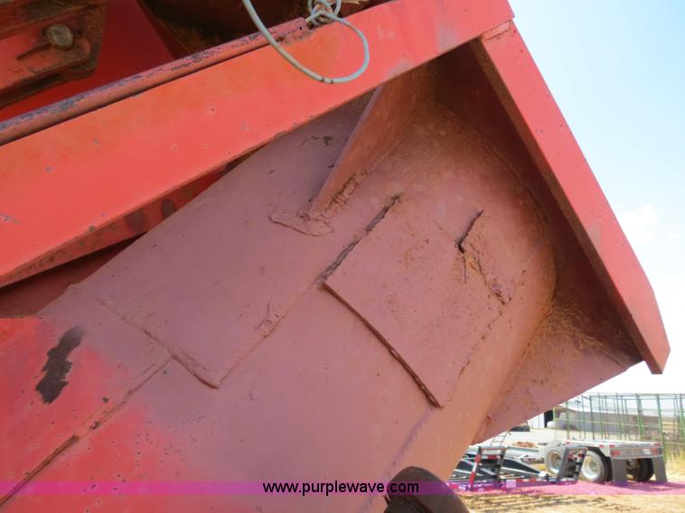 image for item B2466 Killbros 1600 grain cart