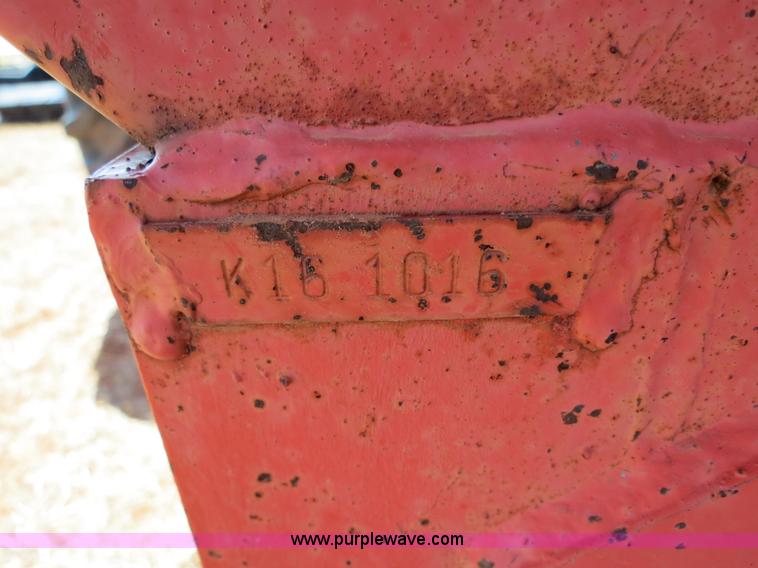image for item B2466 Killbros 1600 grain cart