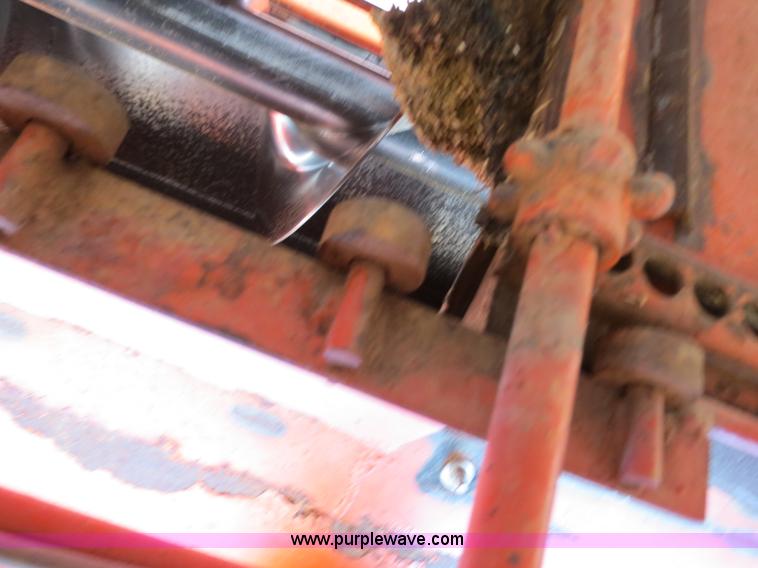 image for item B2466 Killbros 1600 grain cart