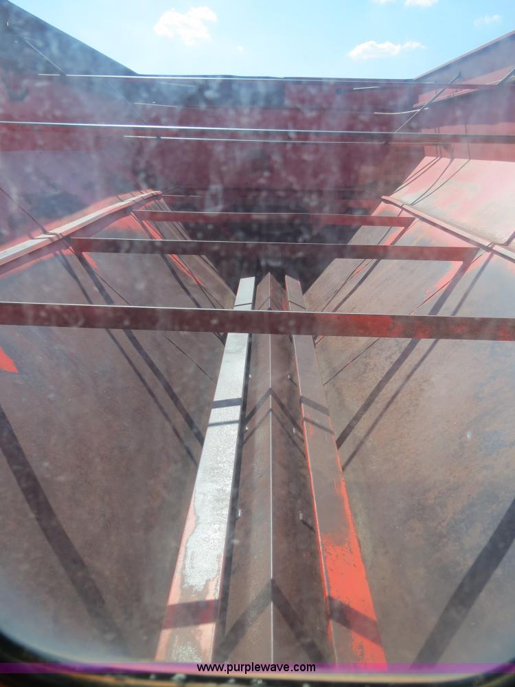 image for item B2466 Killbros 1600 grain cart