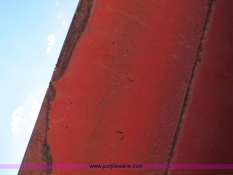 image for item B2466 Killbros 1600 grain cart