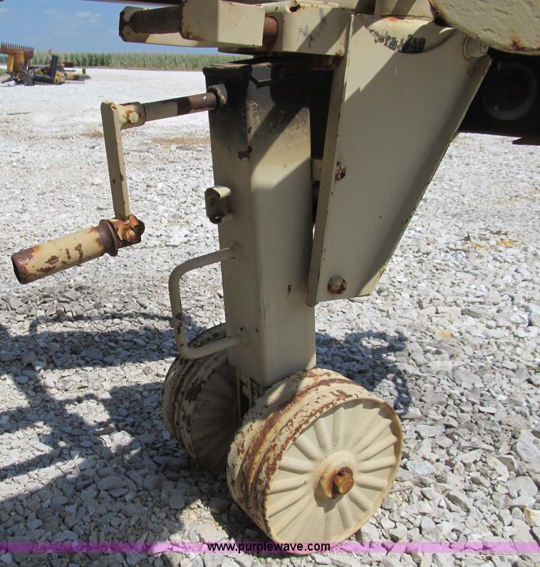 image for item B2794 400 gallon portable water tank