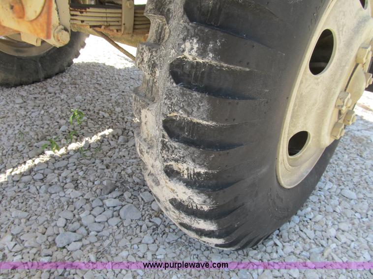 image for item B2794 400 gallon portable water tank