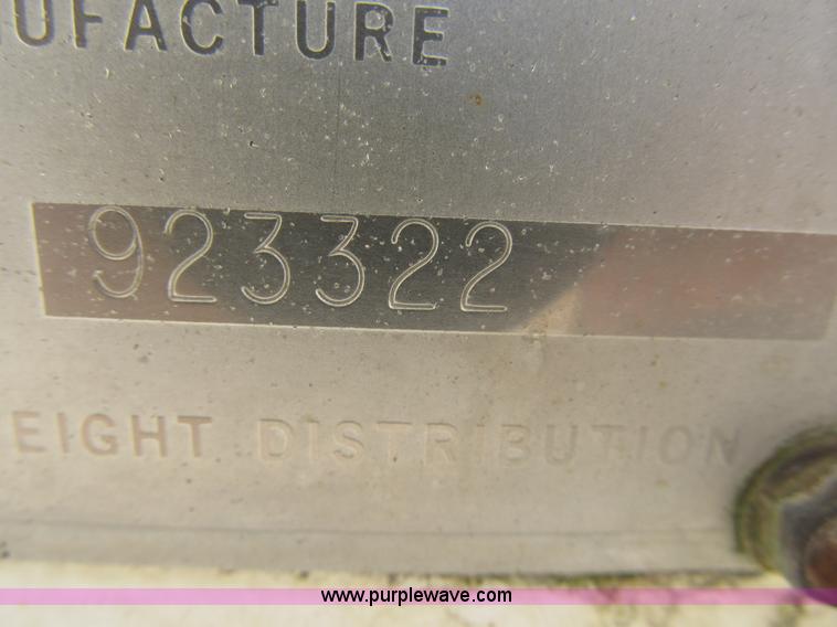 image for item B2823 1972 Heil 40' aluminum tanker trailer