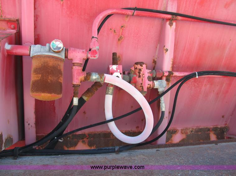 image for item B2824 1980 International 2554 manure spreader truck