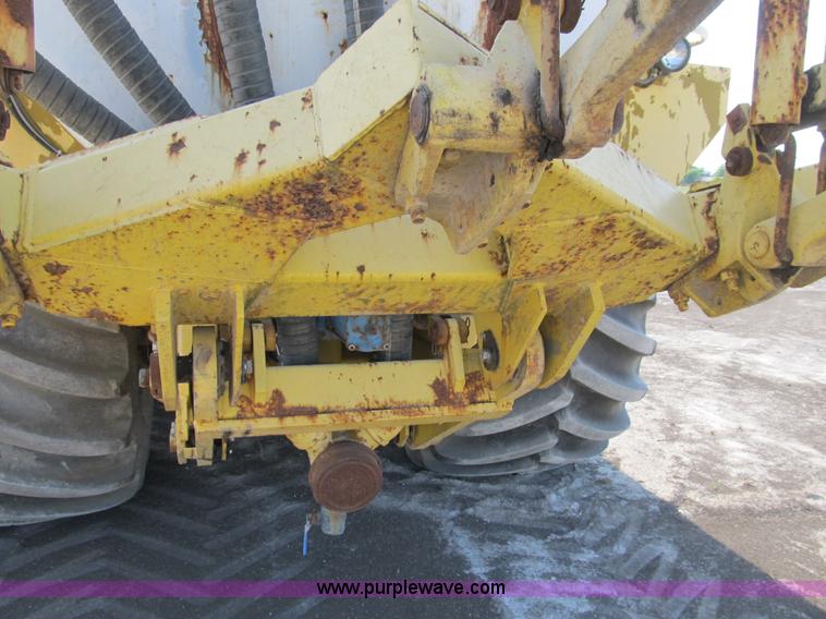 image for item B2825 Ag-Chem TerraGator 2505 floater