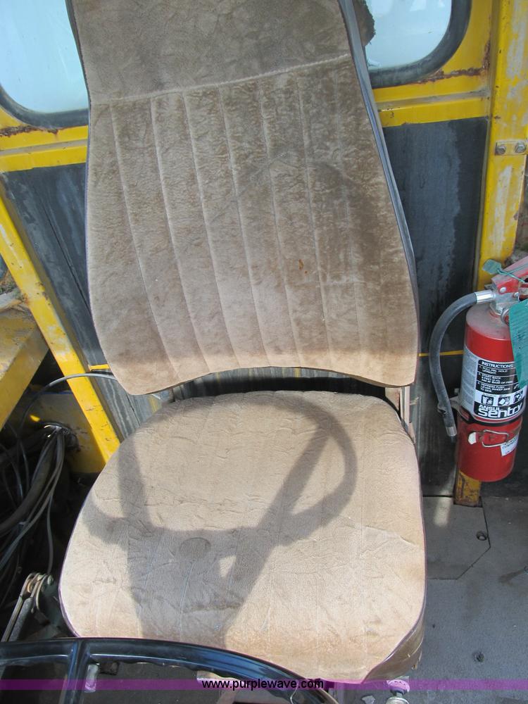 image for item B2825 Ag-Chem TerraGator 2505 floater