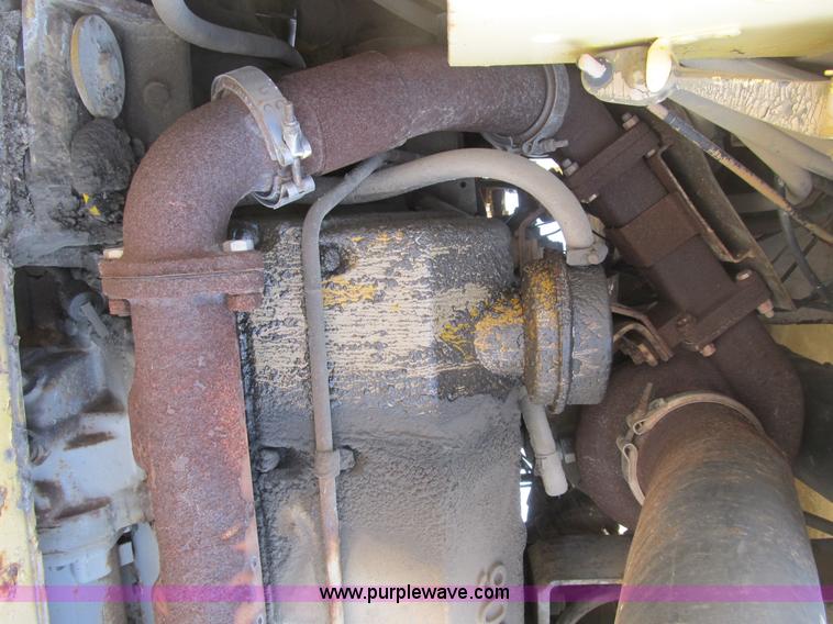 image for item B2825 Ag-Chem TerraGator 2505 floater