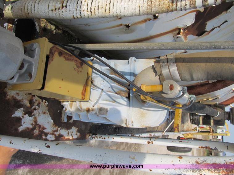 image for item B2825 Ag-Chem TerraGator 2505 floater