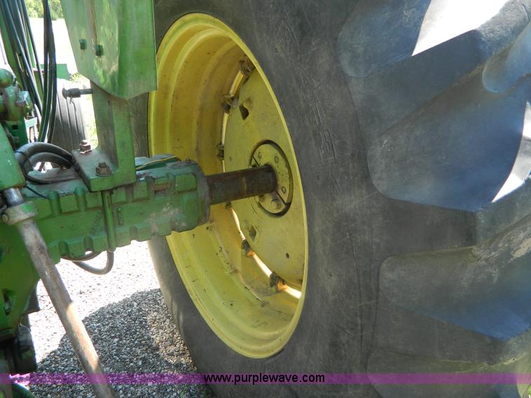 image for item B3821 1965 John Deere 4020 tractor