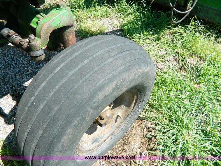 image for item B3821 1965 John Deere 4020 tractor