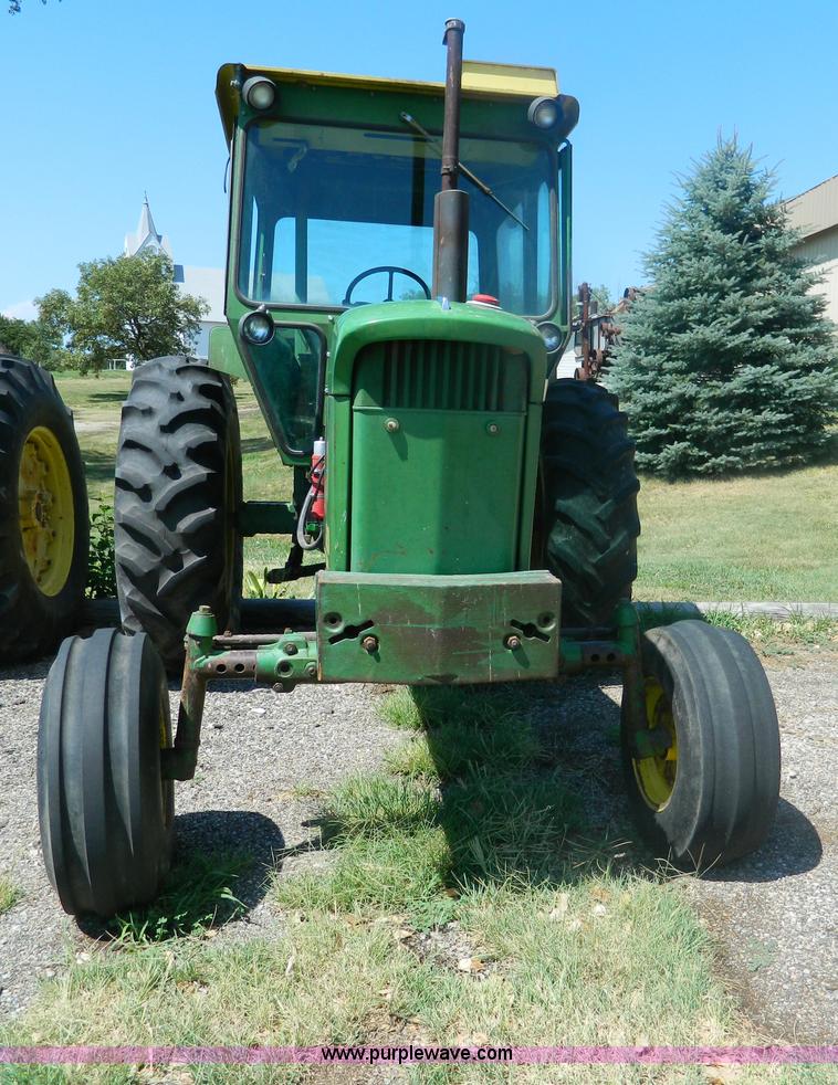 image for item B3822 1970 John Deere 4020 T213P tractor