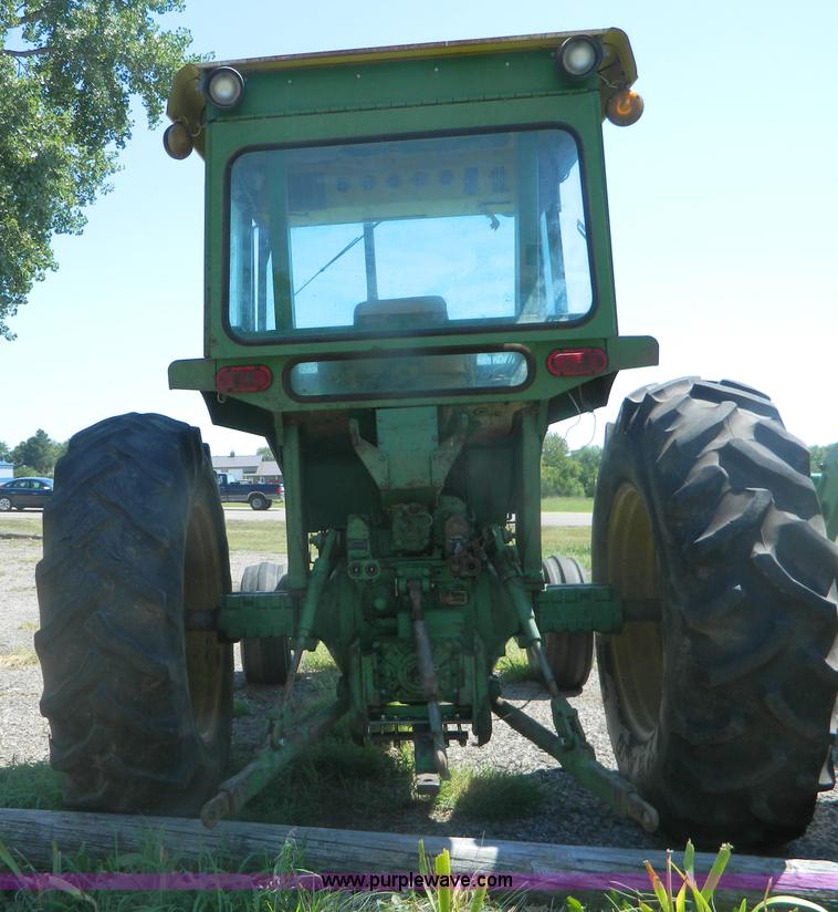 image for item B3822 1970 John Deere 4020 T213P tractor