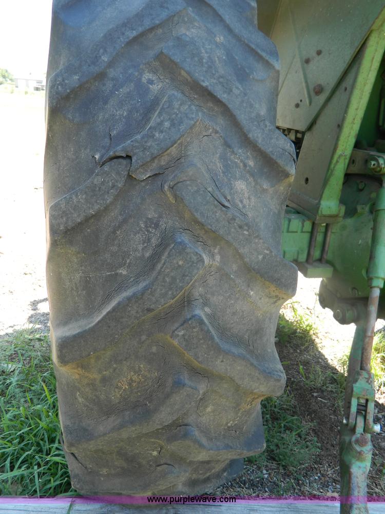 image for item B3822 1970 John Deere 4020 T213P tractor