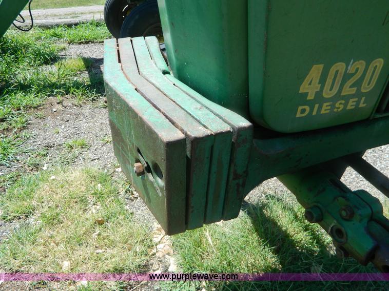 image for item B3822 1970 John Deere 4020 T213P tractor