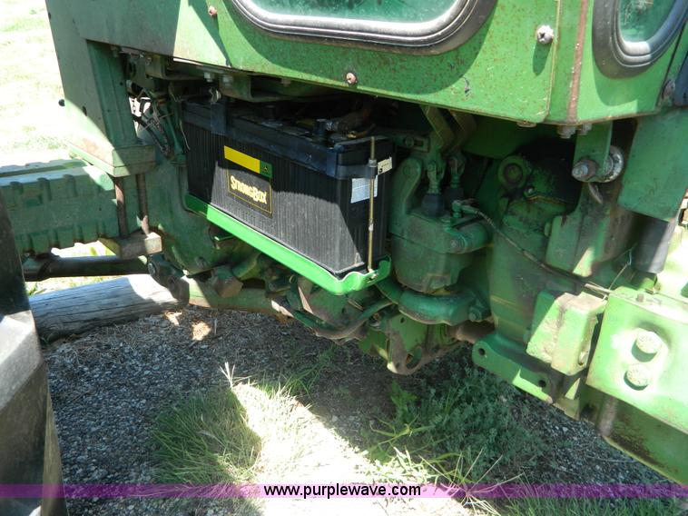 image for item B3822 1970 John Deere 4020 T213P tractor