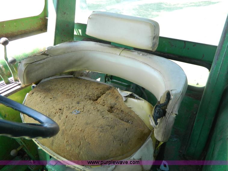 image for item B3822 1970 John Deere 4020 T213P tractor