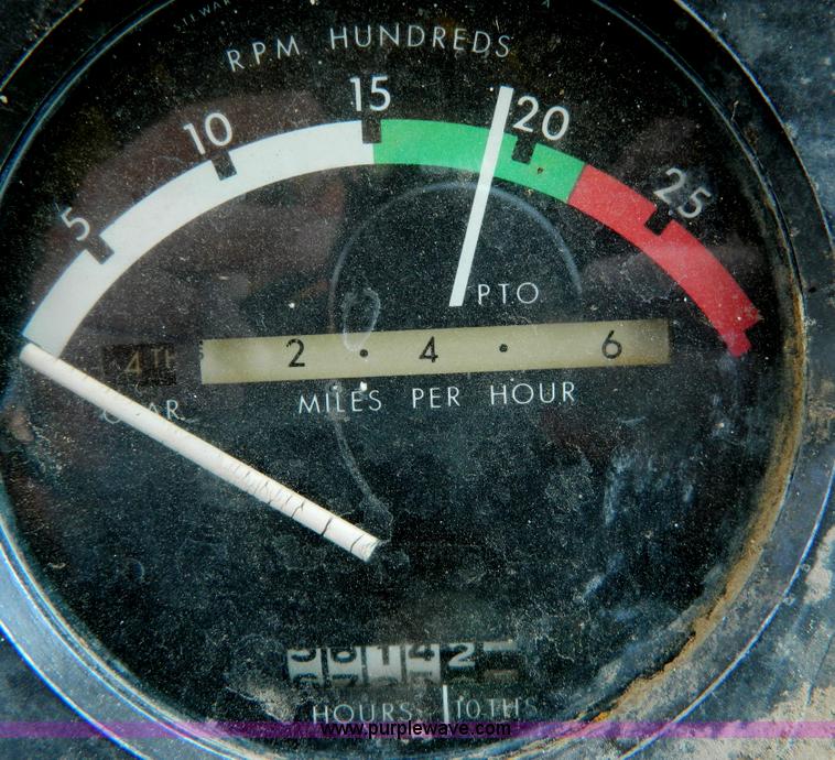 image for item B3822 1970 John Deere 4020 T213P tractor