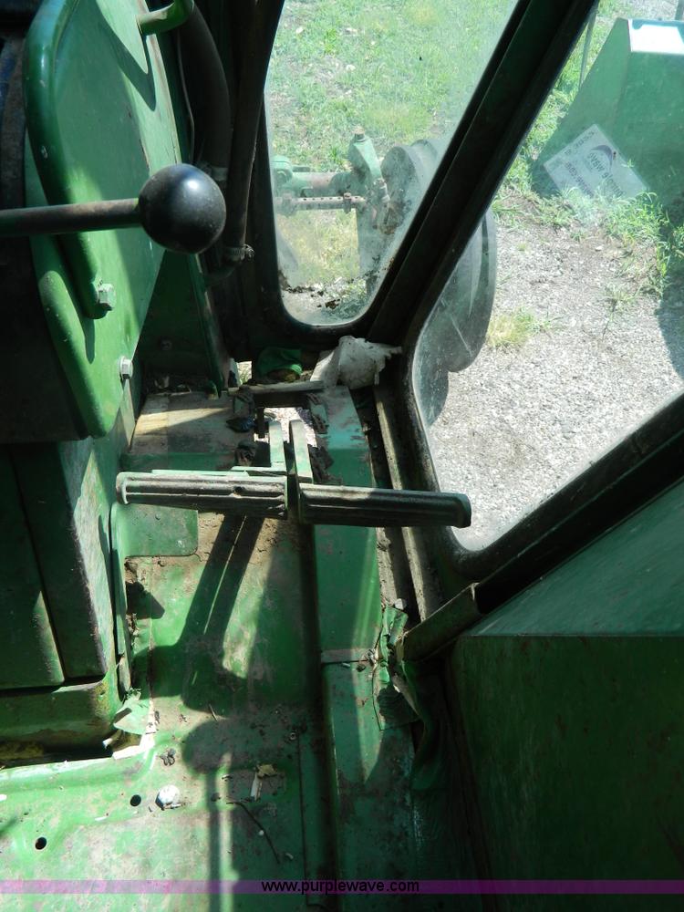 image for item B3822 1970 John Deere 4020 T213P tractor