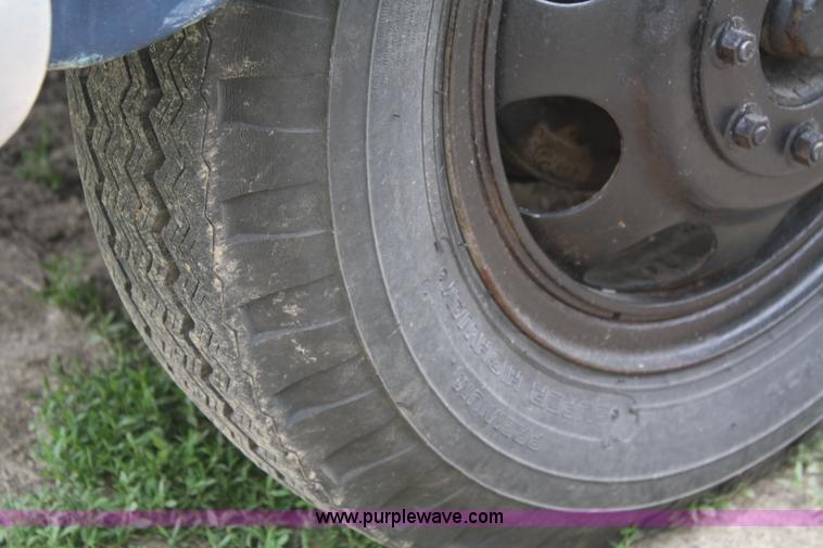 image for item B6651 1948 Chevrolet Thriftmaster grain truck