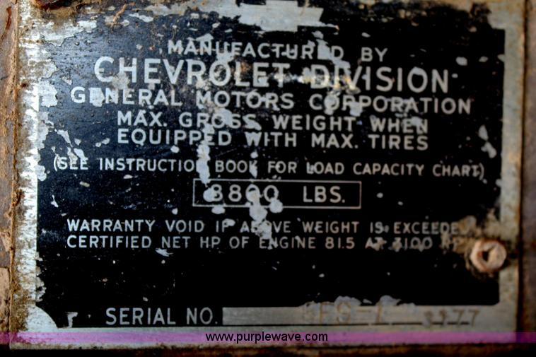 image for item B6651 1948 Chevrolet Thriftmaster grain truck