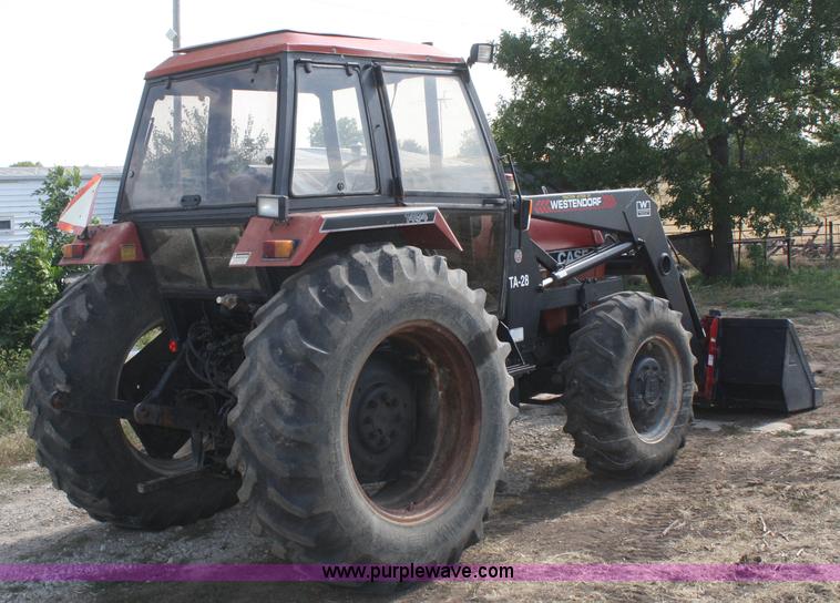 image for item B6931 1986 Case IH 1494 MFWD tractor