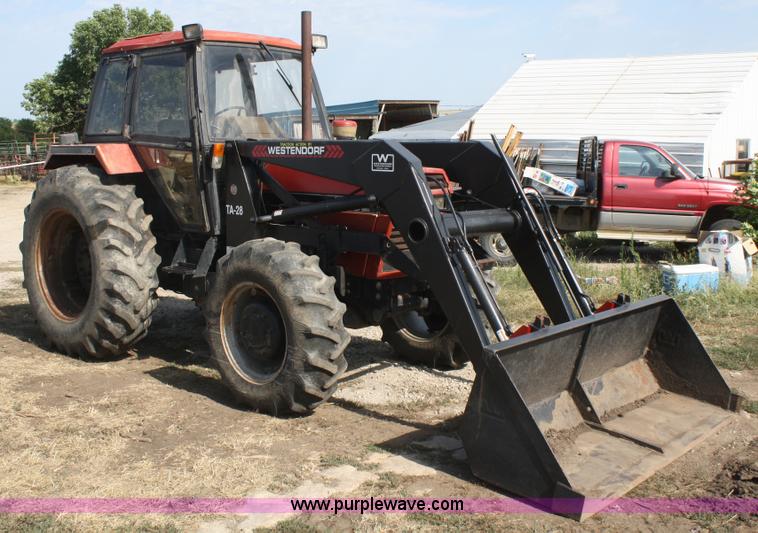 image for item B6931 1986 Case IH 1494 MFWD tractor