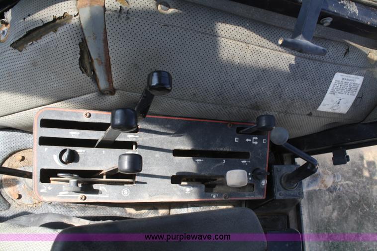 image for item B6931 1986 Case IH 1494 MFWD tractor