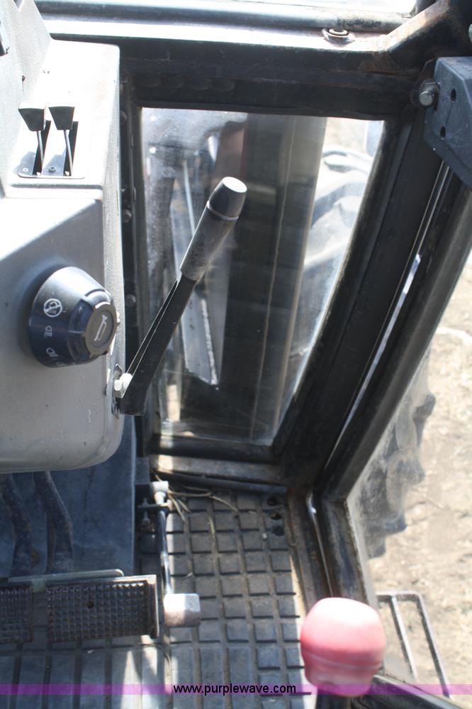 image for item B6931 1986 Case IH 1494 MFWD tractor