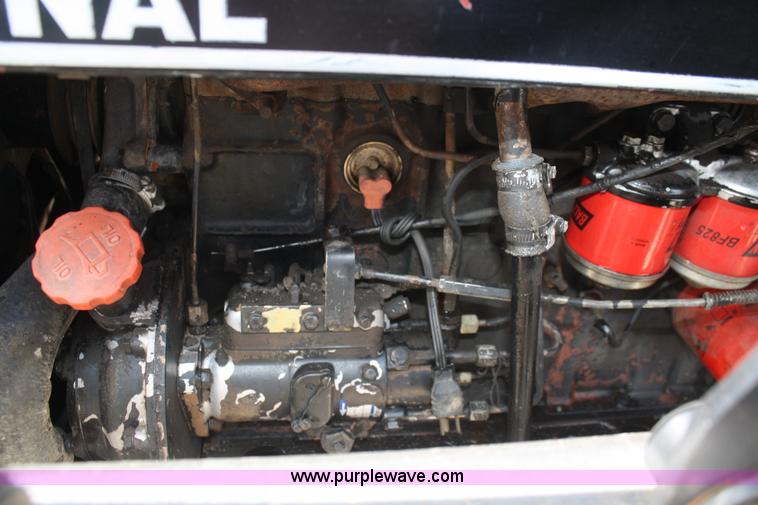 image for item B6931 1986 Case IH 1494 MFWD tractor