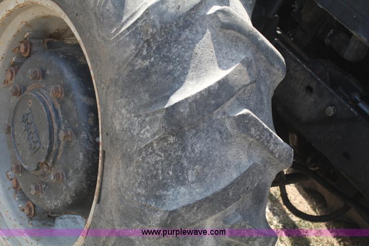 image for item B6931 1986 Case IH 1494 MFWD tractor