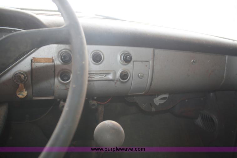 image for item B6932 1958 Chevrolet Viking 60 grain truck