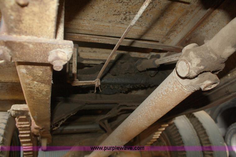 image for item B6932 1958 Chevrolet Viking 60 grain truck