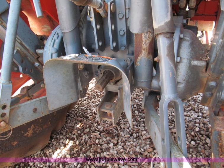 image for item C2463 2004 Kubota L4330 MFWD tractor