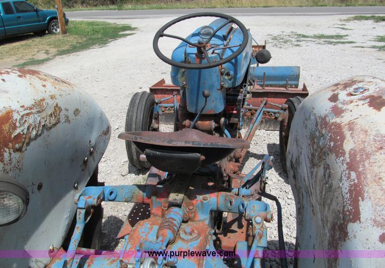 image for item C2483 Ford 860 tractor