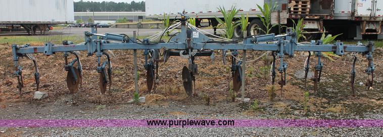 image for item C2622 DMI nine shank toolbar applicator