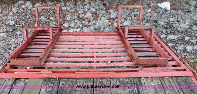 image for item C2623 1995 Wil-Ro 20' gooseneck trailer